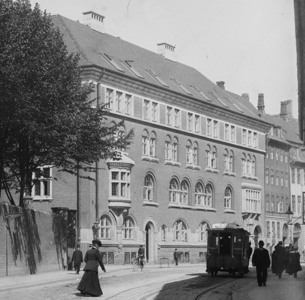Telefonhuset Nørregade 1900-1910 - Foto Fritz Benzen (Køenhavns Museum)