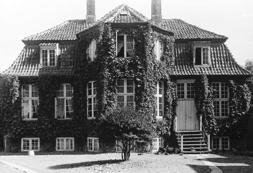 Allegade 6 (Møllmanns Hus). Foto af Frederik Riise (Københavns Museum).
